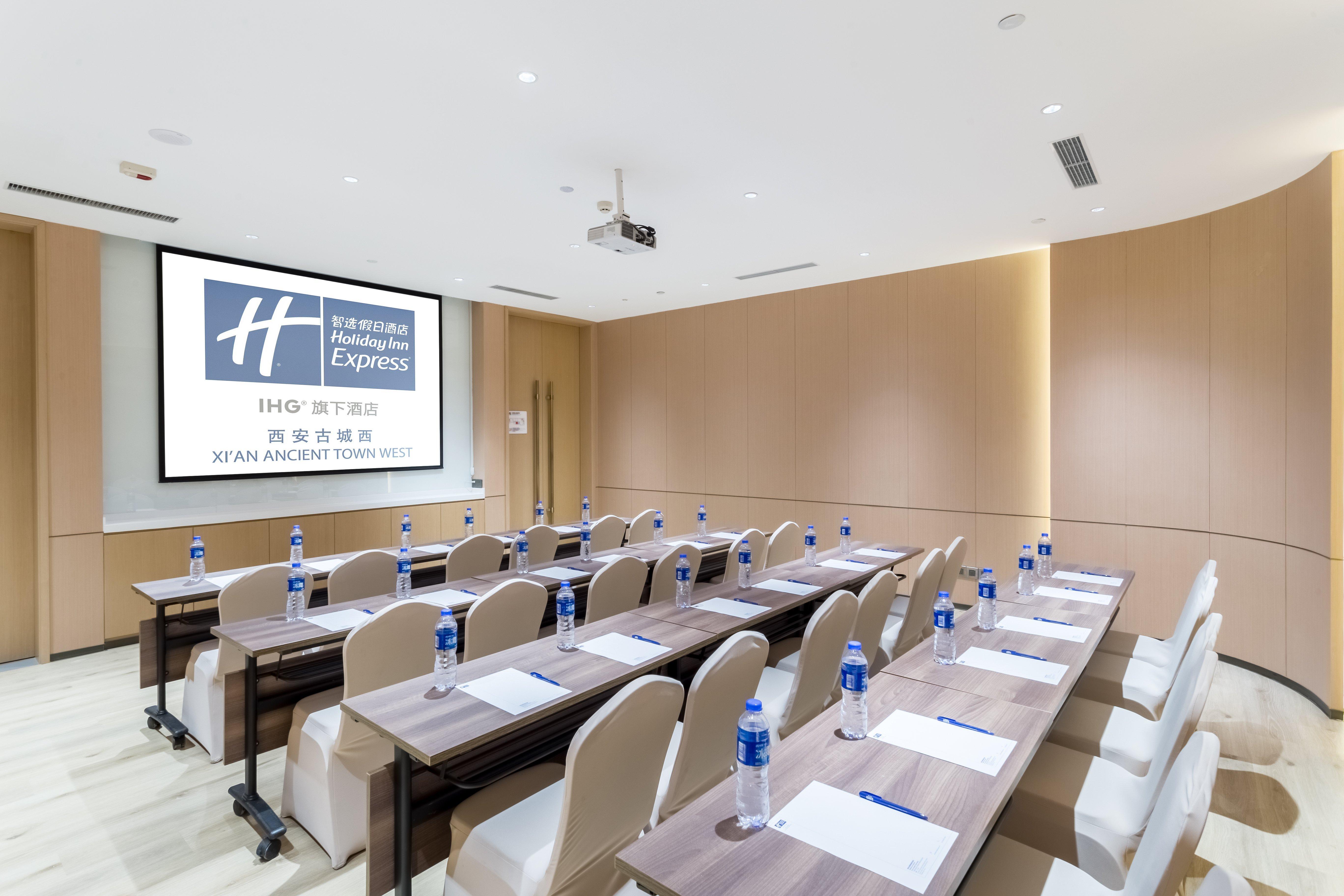 Holiday Inn Express Xi'An Ancient Town West By Ihg Εξωτερικό φωτογραφία